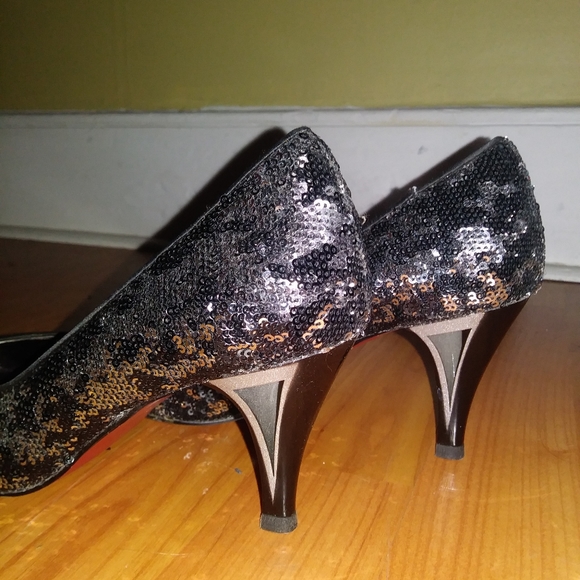Collection Portia sequin heels. - Picture 2 of 10
